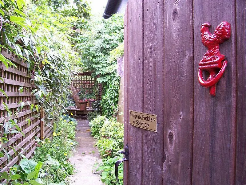 Kitsilano Garden Suites Vancouver 0*,  Canada